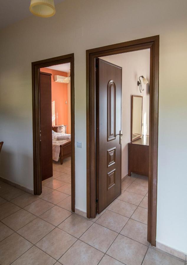 Dimas V House Aparthotel Parga Bagian luar foto
