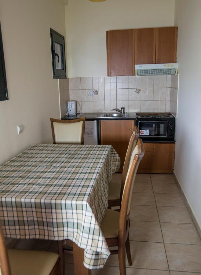 Dimas V House Aparthotel Parga Bagian luar foto