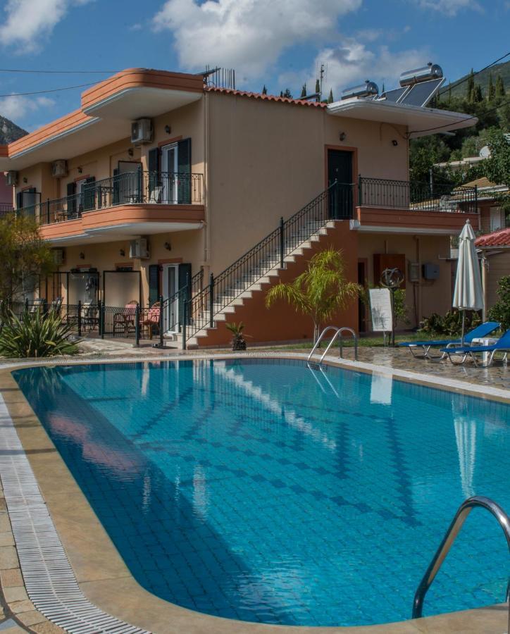 Dimas V House Aparthotel Parga Bagian luar foto
