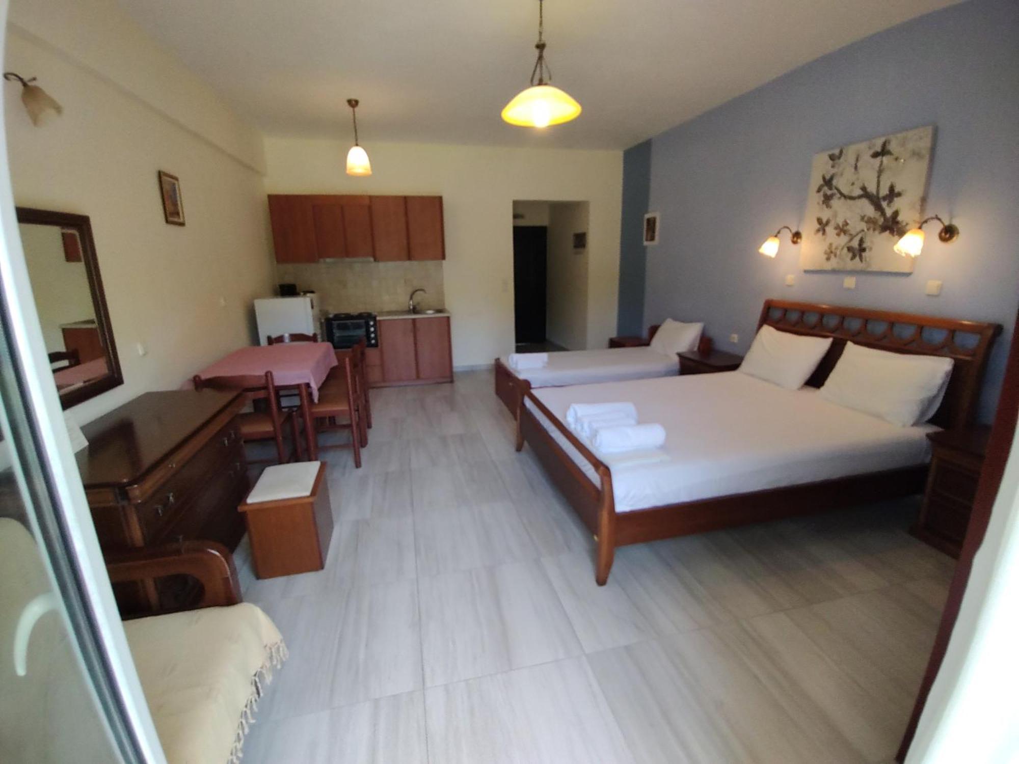 Dimas V House Aparthotel Parga Bagian luar foto